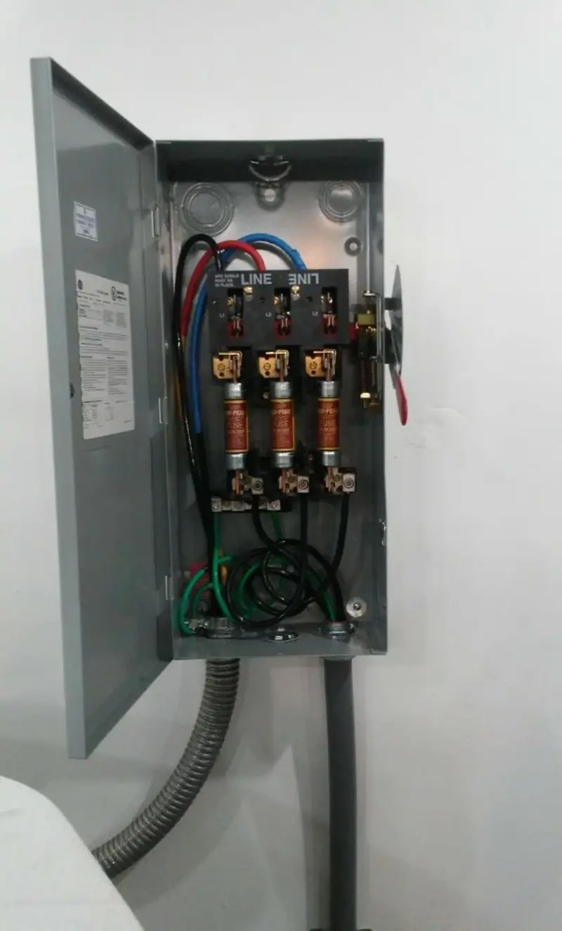 Three-phase disconnect switch installed for Electrical Wiring & Rewiring in Blacklick Estates